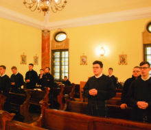 Żłóbek, Krzyż, Eucharystia (2)