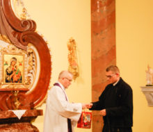 Żłóbek, Krzyż, Eucharystia (3)