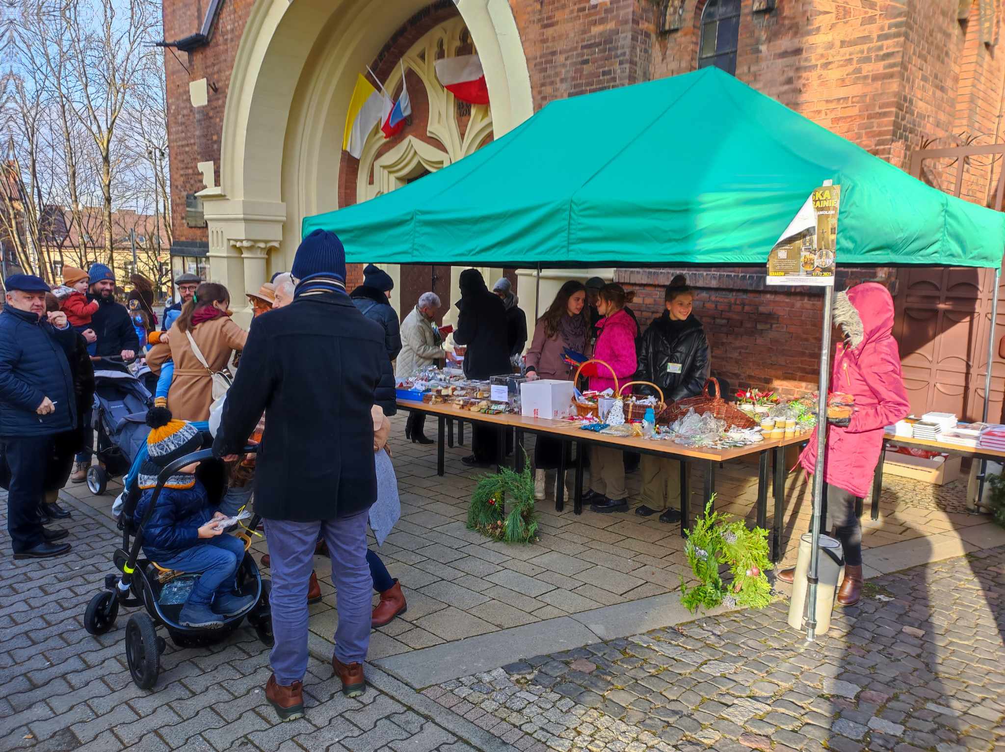 XVII Misyjny Jarmark z Aniołami w Krakowie fot. Bartłomiej Laskowski CSsR (3)