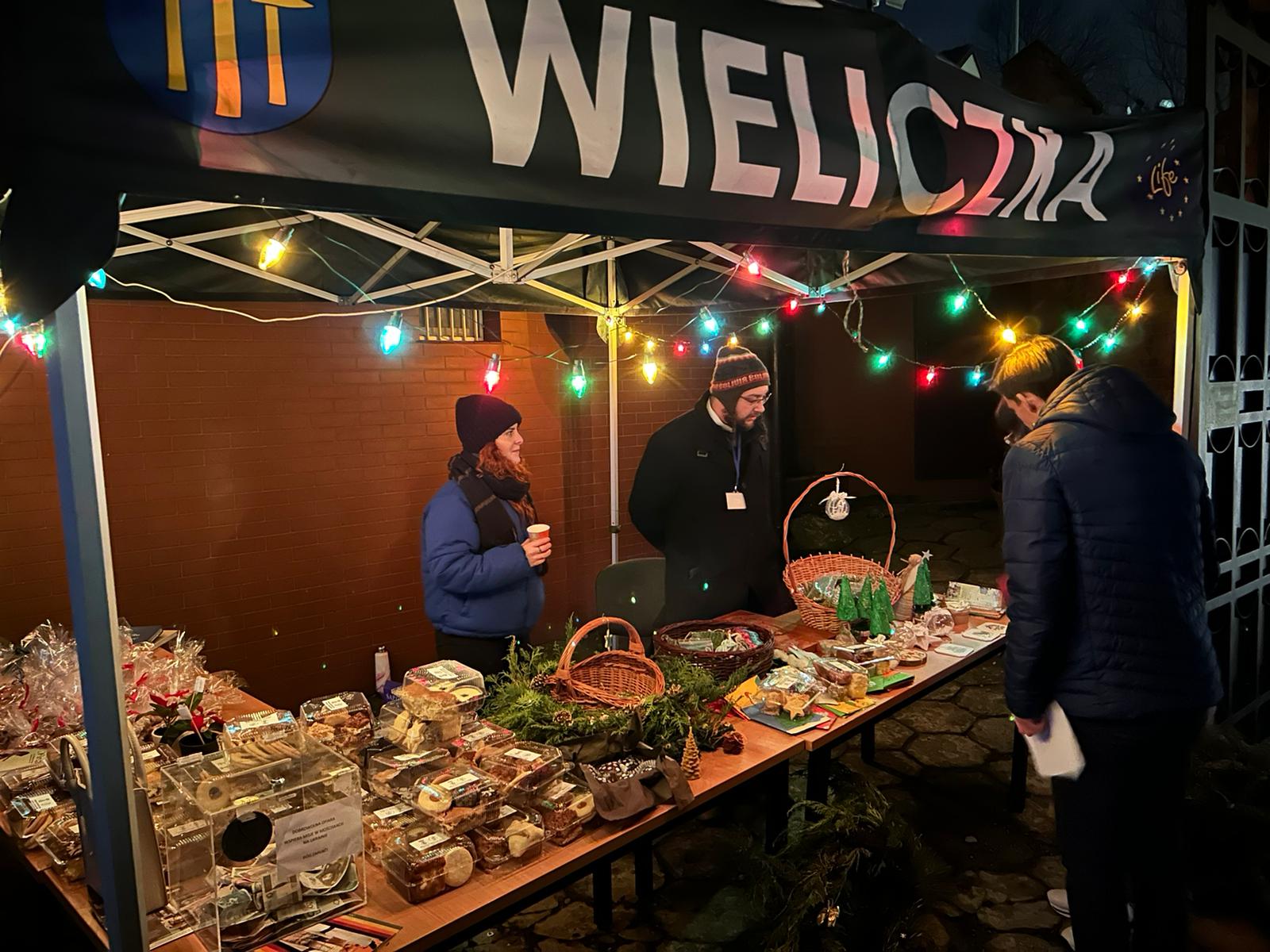 XVII Misyjny Jarmark z Aniołami w Krakowie fot. Jakub Ciepły CSsR (5)