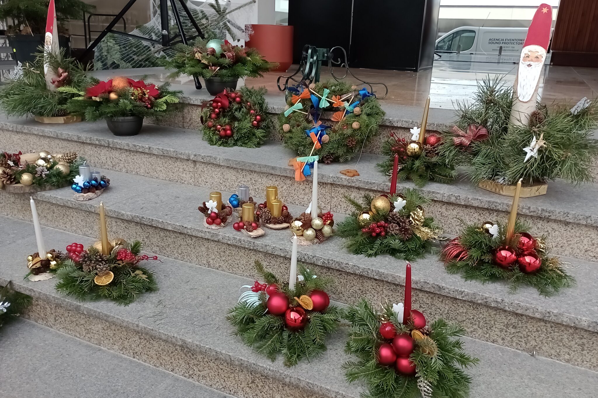 XVII Misyjny Jarmark z Aniołami w Tuchowie fot. Krzysztof Jasiński (26)