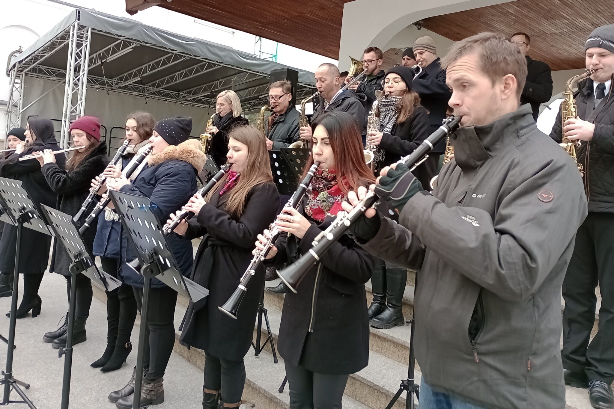 XVII Misyjny Jarmark z Aniołami w Tuchowie fot. Krzysztof Jasiński (32)